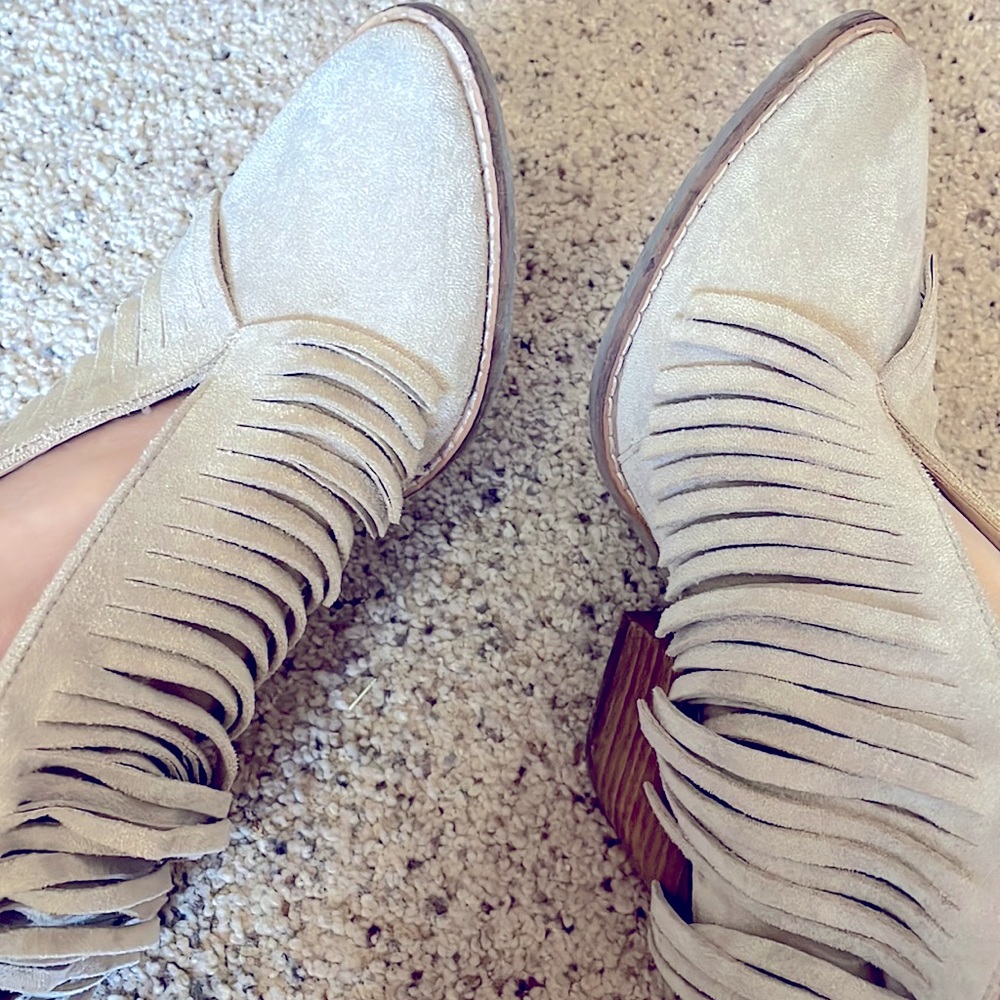 Coconuts by Matisse Tan Booties - Picture 2 of 6